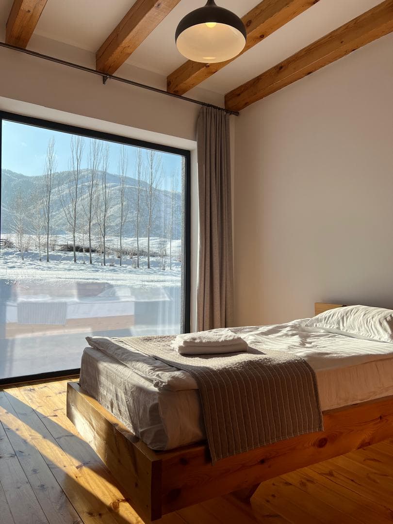 Single Room view 5